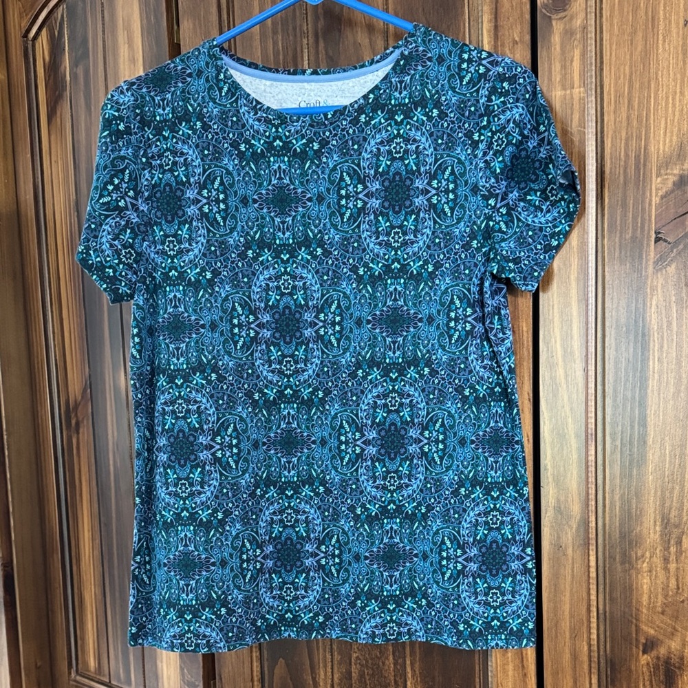 croft & barrow T-Shirt, Like new!